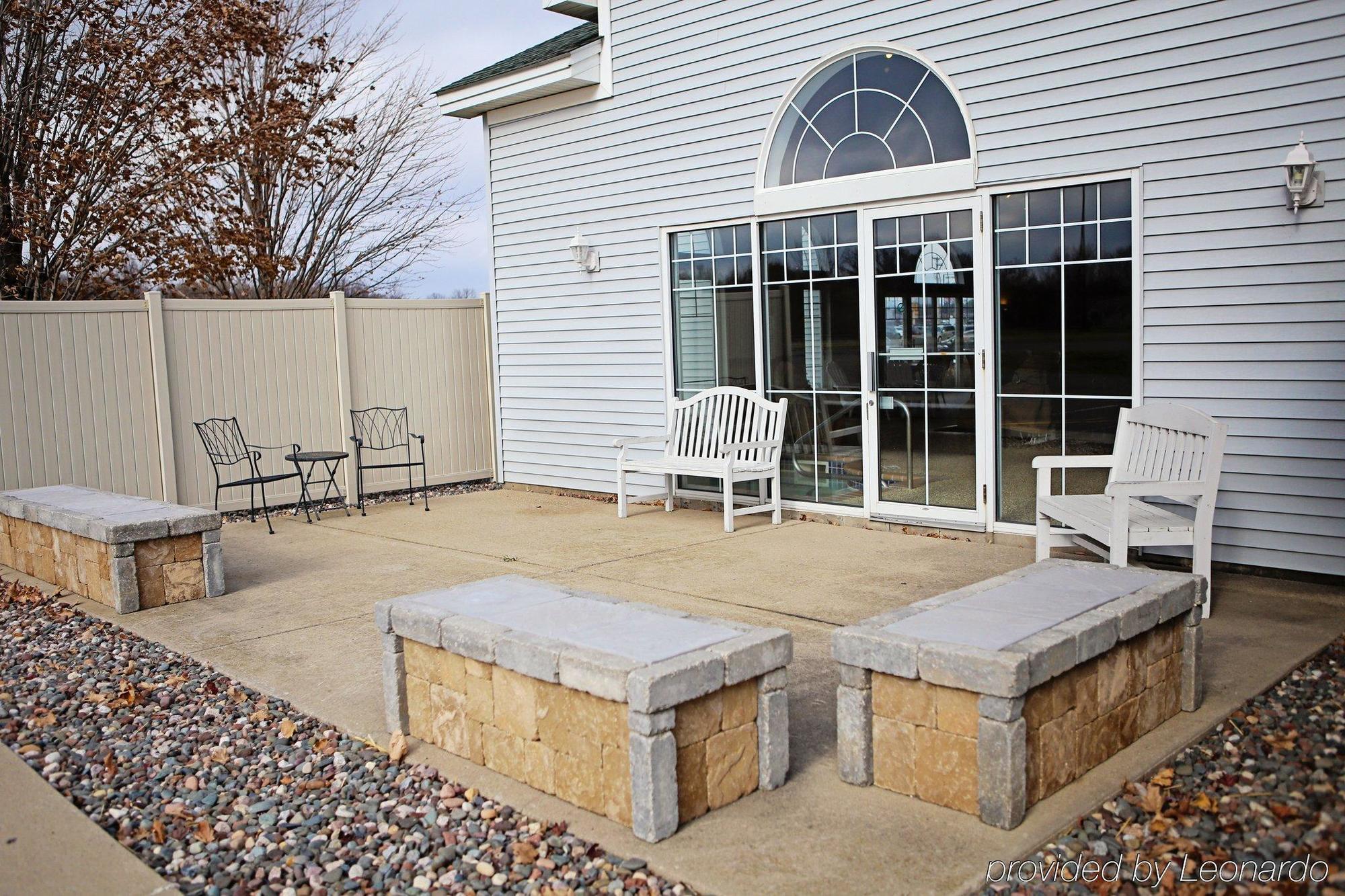 Country Inn & Suites By Radisson, Buffalo, Mn Exterior photo